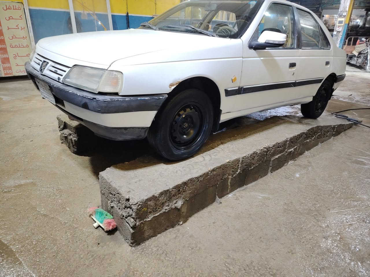 سياره بيجو GLX ٤٠٥ موديل 2009رقم بابل سنويه لل28  سياره نضيفه كير حلو مكينه زينه السعر 28
رقم ***********
