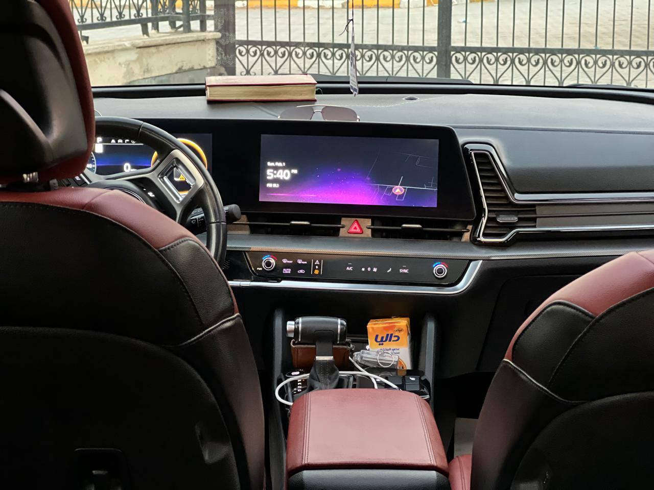 كيا سبورتج ٢٠٢٣ بغداد 
محرك ٢٥٠٠ 
وارد امريكي 
الفئه EX
بدون صبغ 
ماشيه ٣٢ 
مكاني شارع حيفا 
***********
السعر ٢١٠
