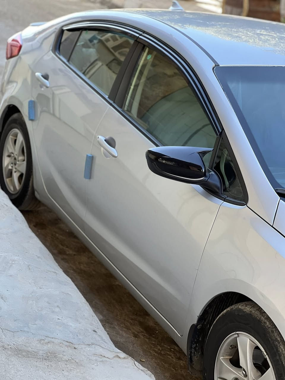 السلام عليكم
كيا فورتي موديل (2015) 
كير محرك صدر تبريد تدفئة كامله من كلشي  
رقم ديالى إنكليزي الجديد
 سونار موجود بالنشر 
السعر (120)
للاستفسار الاتصال ع (***********)
مكان السياره / ديالى / الخالص /
