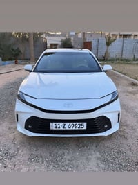 كامري ٢٠٢٥ • ماشيه ١٩٠٠٠ • كفاله عامه