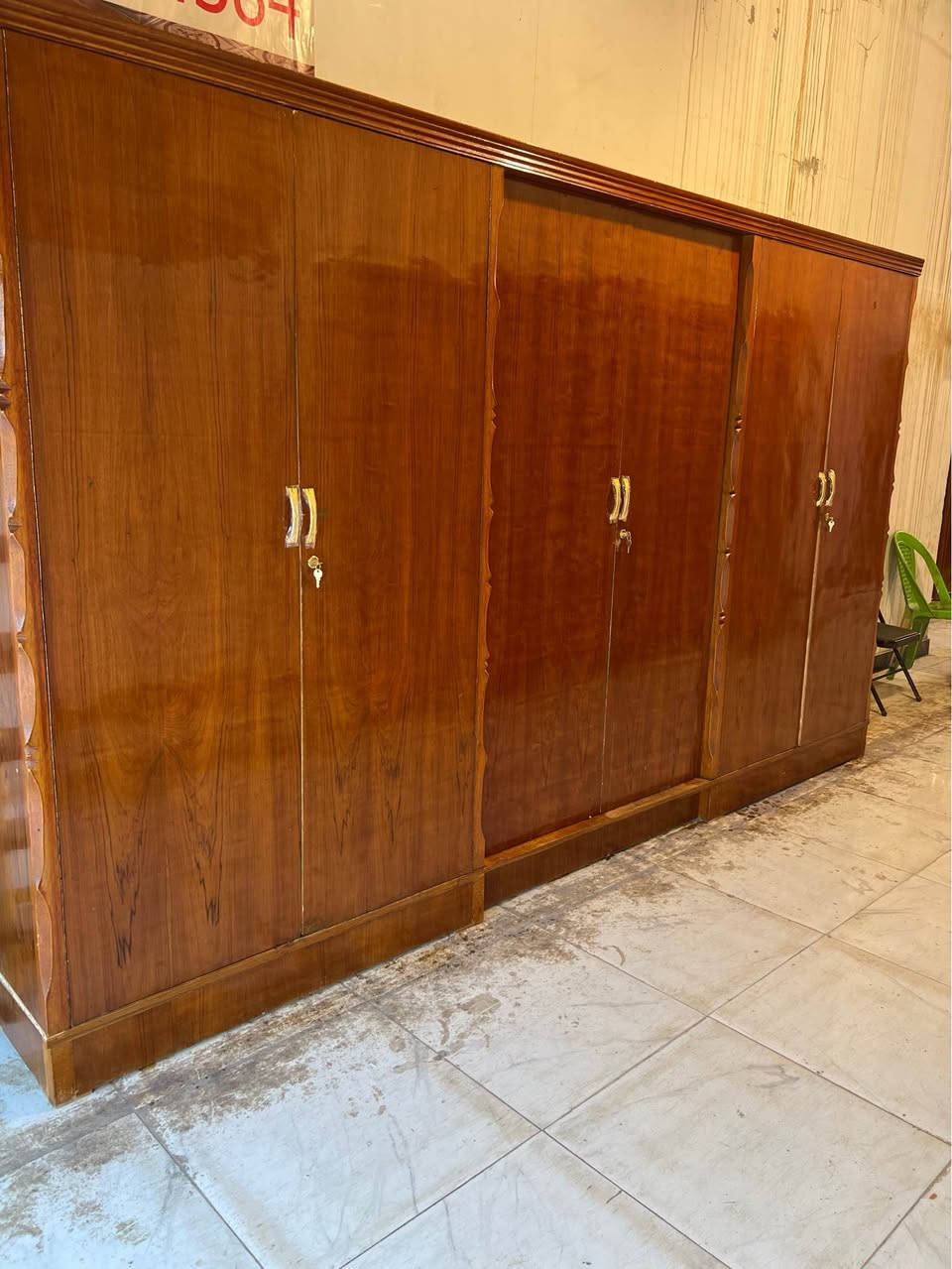 كناتير صاج مستعمل ابو6سعر350ابو5سعر250ميسان العوفيه نهايه شارع سوك الاخضر مجمع الحمراني ***********
