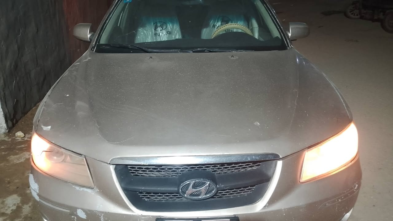 السلام عليكم. سوناتا موديل 8 وراد امريكي للبيع رقم بغداد نكليزي سنويه ل30 كير ومحرك مكفولات السياره صبغ عام بدون دواخل  بيع مستعجل مكان بابل السعر 77وبيه مجال للطيبين الاتصال ***********///***********

