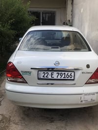 للبيع سنى 2009  كير  اوتو محرك شرط مكينه سودة ٣ قطع صبغ فقط بخ بدول دو...