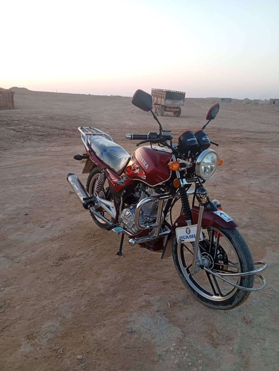 السلام عليكم دراجه هايوشه للبيع موديل 23 نظافه فول مكان القائم ترهم مراوس.         ***********
