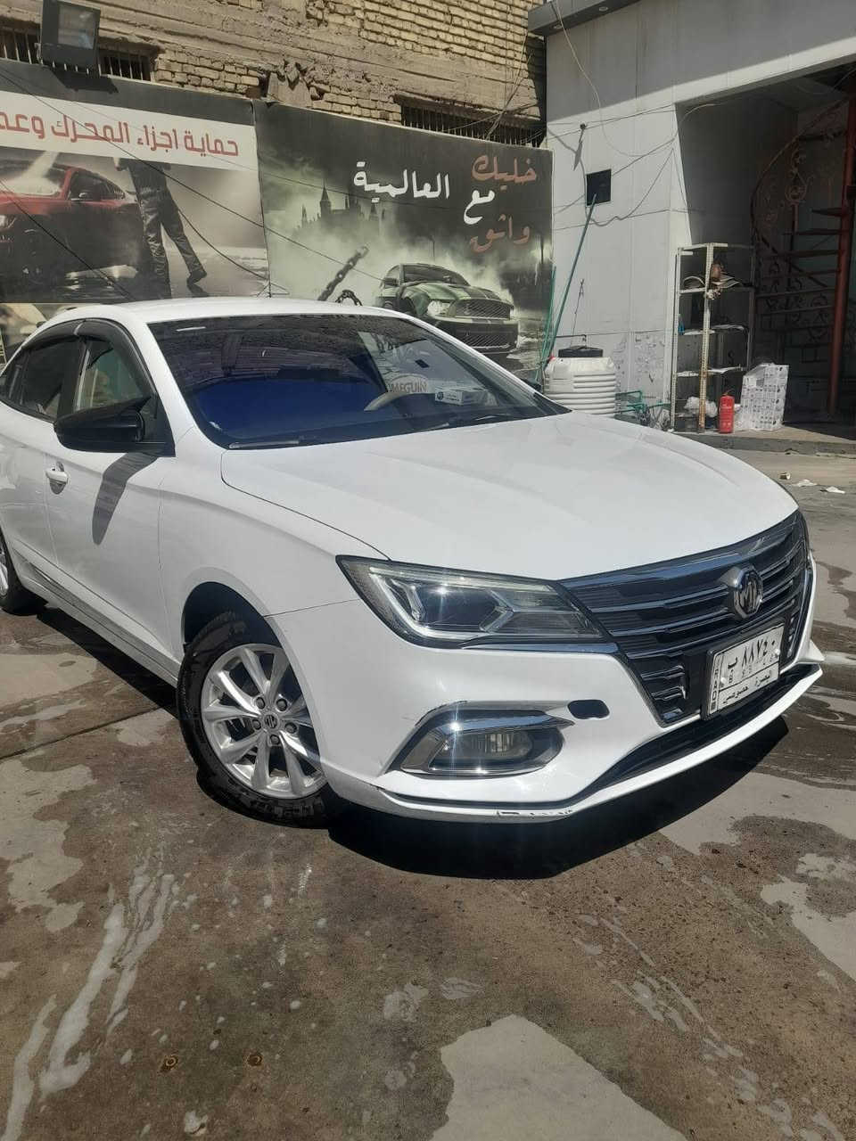 السلام عليكم 
للبيع: MG5 موديل 2023 - فئة
 كومفورت
​المحرك: 1.5L أوتوماتيك (اقتصادي)
​المسافة المقطوعة: [35.500] كم
​المواصفات: شاشة + كاميرا وحساسات خلفية + مثبت سرعة + بريك كهرباء (Auto Hold) + ويل كي 16 + تحكم ستيرن كامل + أبل كاربلاي وأندرويد أوتو.
​السعر: [98.000]
​المكان: [البصره / البراضعيه ]
​للتواصل: [*********** ]
السياره موجود السونار جيك وشوف وخابر وبخدمتك
