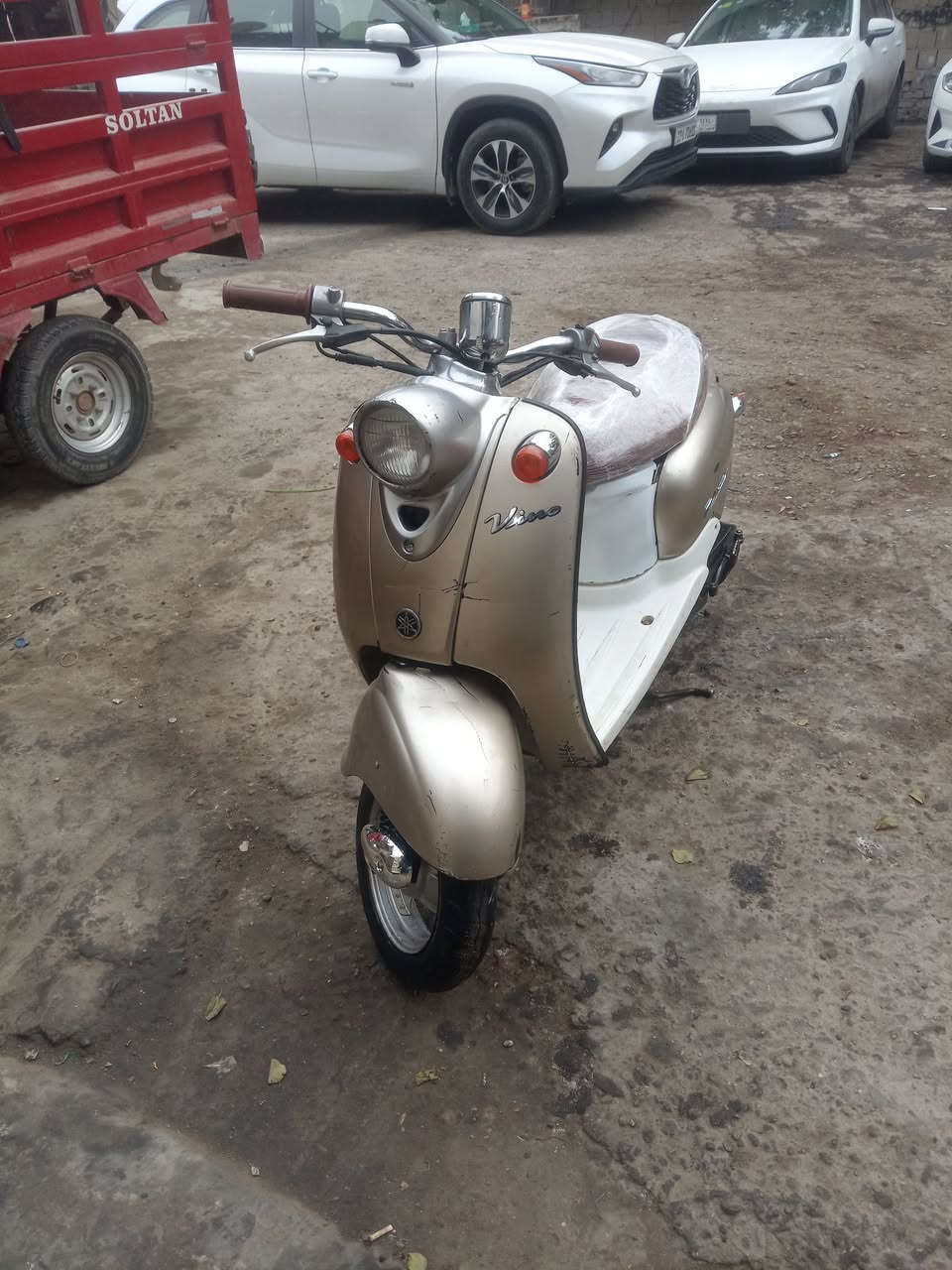 كلاسك فحل لون ذهبي مميز نقص باتري فقط السعر ٣٠٠ وبيها مجال بسيط السكن البنوك الاتصال ٢


**إذا كنت صاحب هذا الإعلان وتريد حذفه لأي سبب، رجاءا أرسل رسالة إلى الدعم الفني**