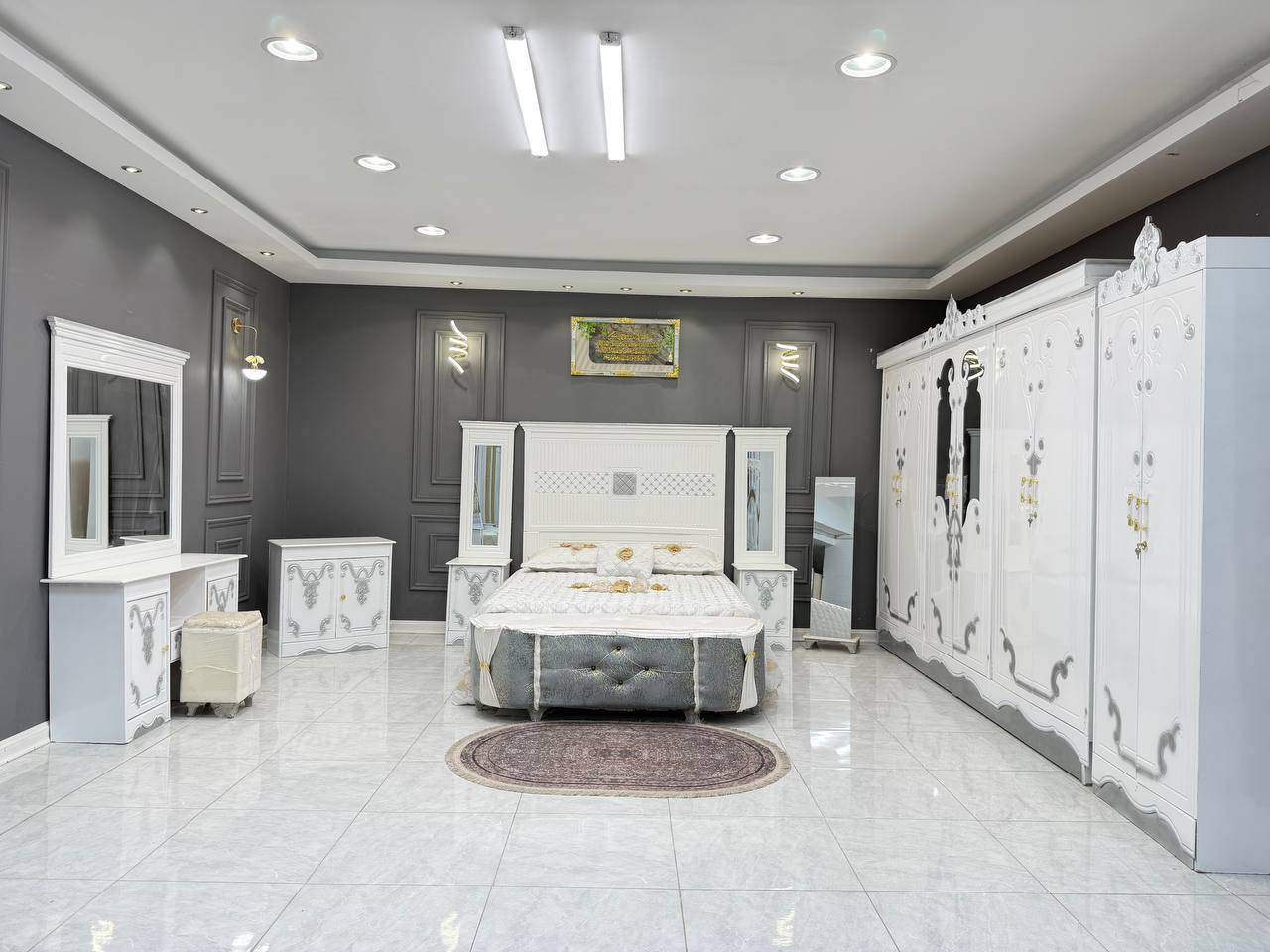 كل الغرف الموجوده سعرها  مليون فقط🔥🔥🔥🔥🔥🔥🔥
السعر // مليون فقط 😍

🔅تفاصيل الغرفة المرمري  ....

 خارج ٤ملم ام دي اف 🔺
وداخل معاكس  ٣ملم 
صبغ حراري  درجة اولى 

عدد القطع  ٧ قطع 😍
🔺1 //جرباية  قياس  ١٦٠ × ٢٠٠ 
🔺//ميز جانبي ايسر قياس ٥٠
🔺2// وميز  جانبي  قياس ٥٠
🔺3// زاوية ارتفاع مترين عرض ٨٠
🔺4// وميز بلازمه  
🔺5//وميز مراية ارتفاع مترين عرض ١٢٠
🔺6// وكنتور ٦ باب  ارتفاع مترين و١٥ طول ٣ متر و١٥

القطعه الثامنة حسب الطلب شازلون
سعرها ٥٠ الف ❤️

(توصيل مجاني مركز بغداد )
التوصيل يشمل الشد مجاني 🔥
(اطراف ٥٠)
باقي المحافضات حسب البعد
شازلون سعرها ٥٠ الف
شازلون مخزن ٧٥ الف

رقمي ***********
