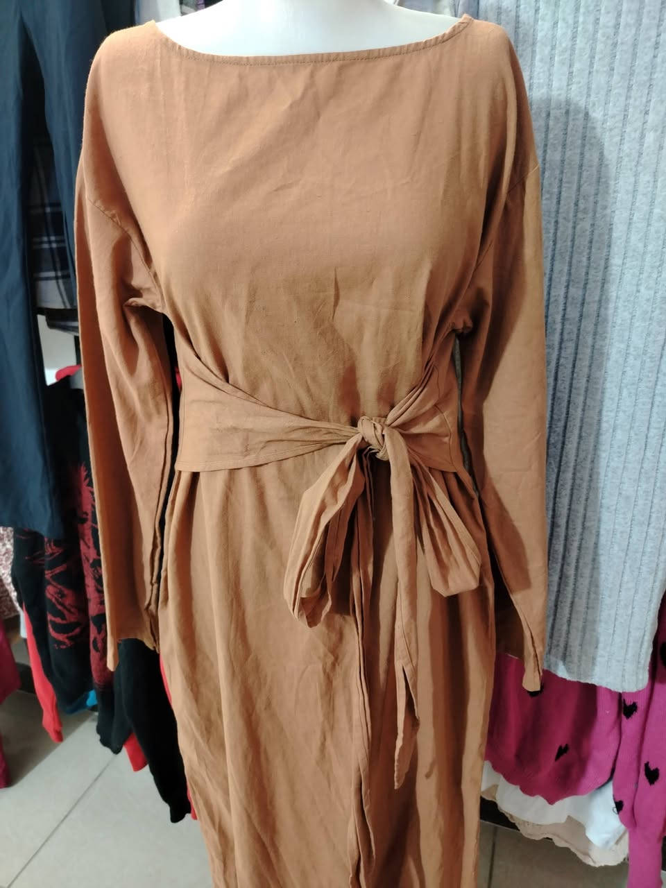 فستان #شي_ان قياس m (جديد وليس باله) 
السعر الف بس 💰
العنوان حي البتول 📌
متوفر توصيل 🚛


**إذا كنت صاحب هذا الإعلان وتريد حذفه لأي سبب، رجاءا أرسل رسالة إلى الدعم الفني**