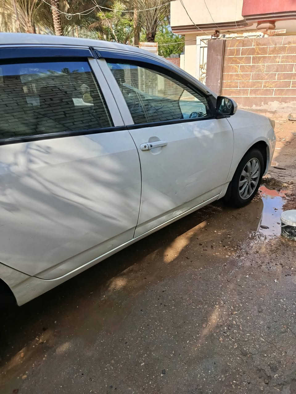 بي واي دي . G3   موديل ٢٠١٣ . فول مواصفات . كير عادي . بلاديه . كفاله من حادث أو صبغ . عدا . تصليح خياسات  . جاهزه مكينه . كير وحداديه.  . رقم كربلاء .  السعر . ٥٢$   للاتصال  ***********.  مكان السياره كربلاء
