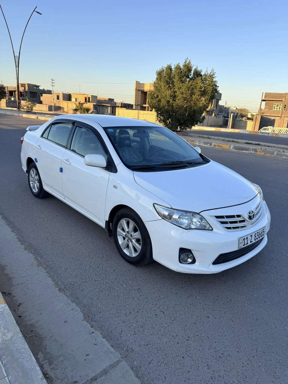 السلام عليكم 
كورلا 2011 خليجي مكفول

كل التفاصيل بالمقطع 
والسونار موجود جديد مسوي 
تحويل مباشر 
سيارة جاهزه على اخر حبايه مابيها نقص لا ضربه لا تبديل فقط شبر صبغ براس الجاملغ موضح امامكم بالسونار والمقطع وخلاف هذه اني حاضر 
السيارة شاشه وكامره تبريد غرفته بعدها شركة دشبوله يعني ما ناقصه شي كلش حلوه وبالعافيه ع الشراي
السعر 125 وبي مجال 
العنوان الفلوجة —الحبانيه
للأستفسار الاتصال ***********
