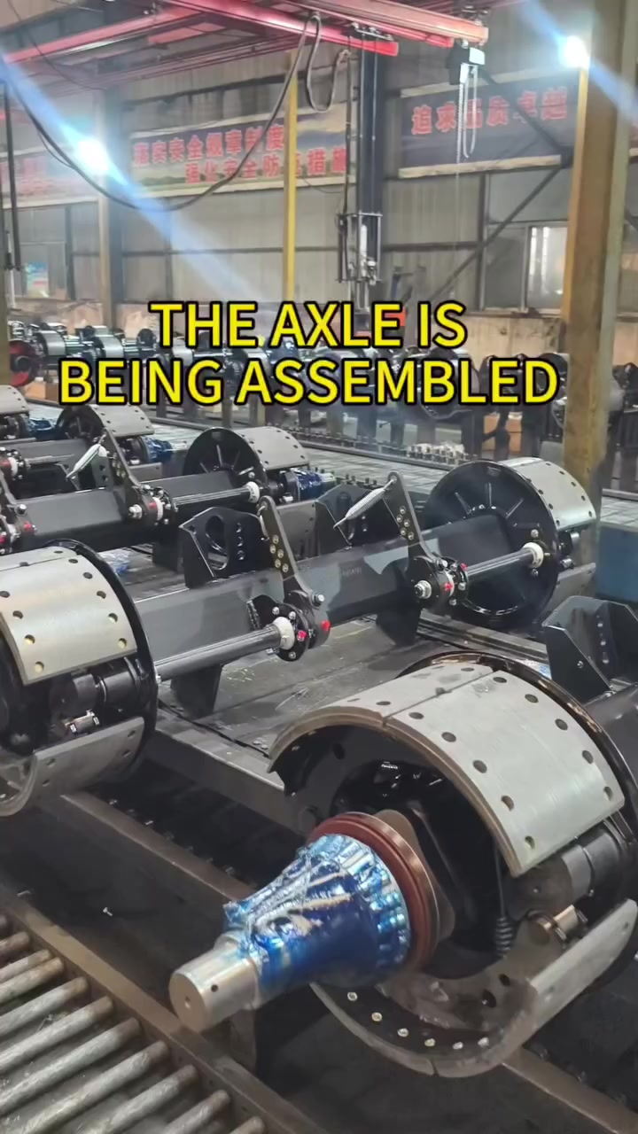 THE AXLE IS BEING ASSEMBLED
 
#TRAILERPARTS #AXLE #GERMANAXLE #AMERICANAXLE


**إذا كنت صاحب هذا الإعلان وتريد حذفه لأي سبب، رجاءا أرسل رسالة إلى الدعم الفني**