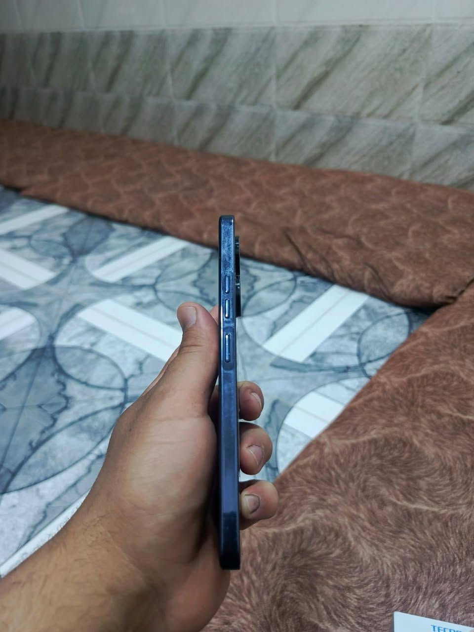 مكلف بالنشر تليفون للبيع كمون 20 برو 4جي تليفون نظيف 
نظافه 90% الذاكره الذاكره 256 الرام 8 + 8 تليفون معروف 
المكان حي الانتصار شارع 60 قرب جامع الغرباء 
السعر 150 بي مجال 
***********
