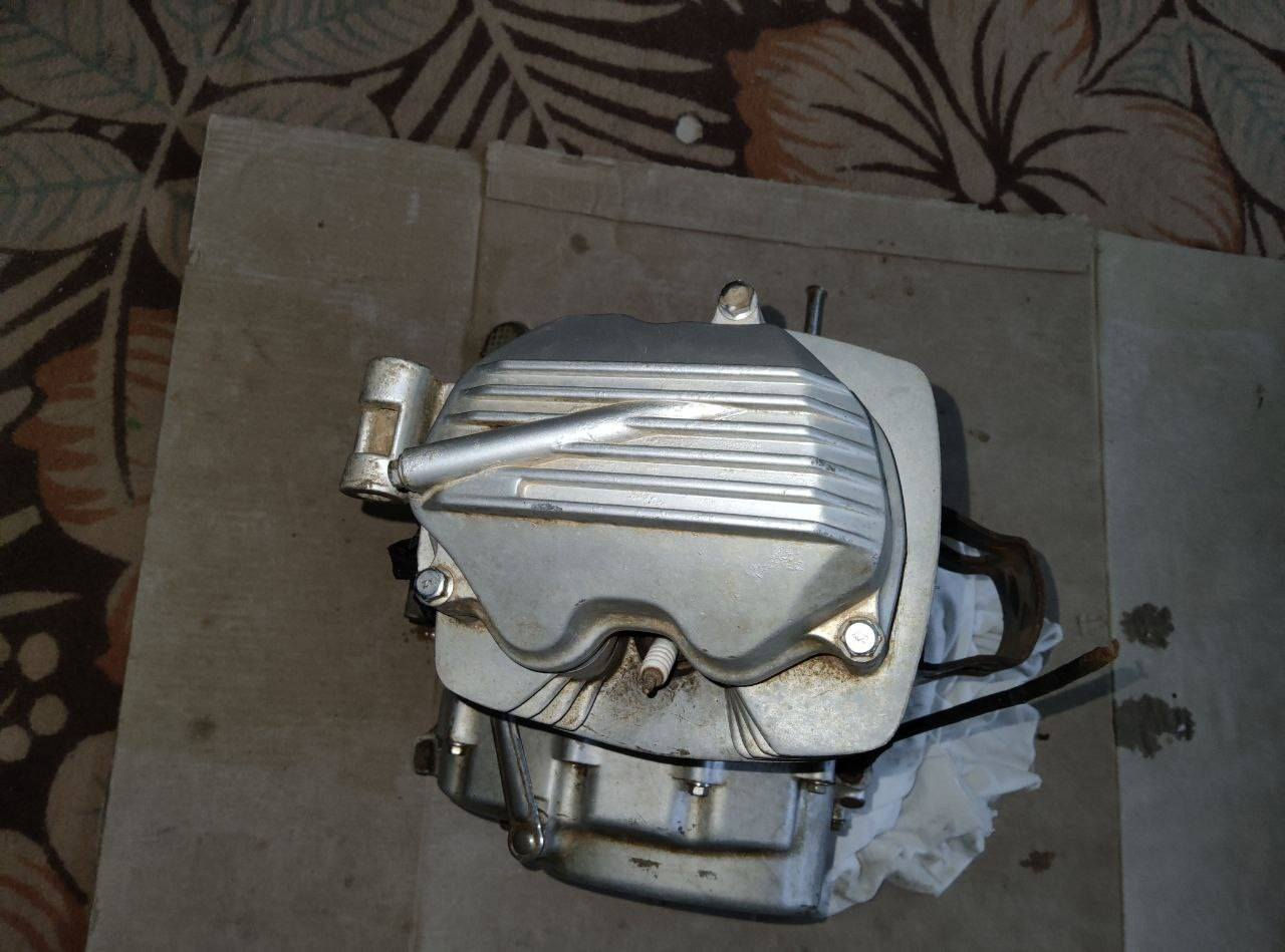 السلام عليكم
مكينه ايراني ( نامه) للبيع 
 مكينه طافيه متروكه ما تشتغل ابيع هيج كوم حديد ..
السعر : 40 الف .
العنوان : الزبير .
للاستفسار واتساب : ***********   ..
