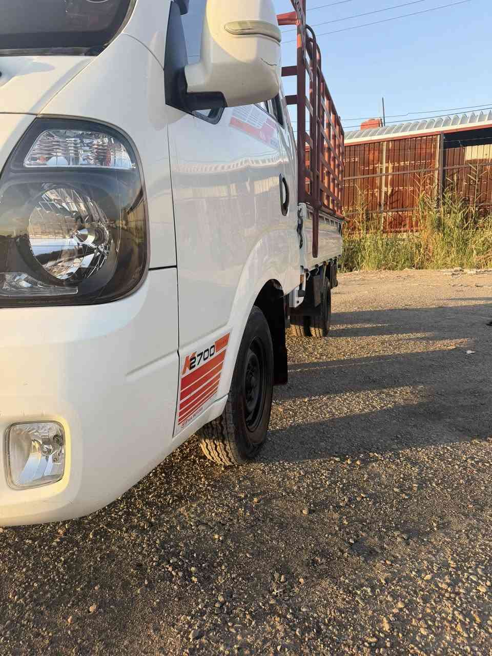 سلام عليكم مديل 2016 مشروع وطني سنويه ال 26
مكفوله من ضربه وكص وصبغ مكينه جديد شاصي مكفوله 

تخم تايره صدره جديد دوشمه جديد كهربيات شغاله تبريد شغال

السعر 113  العنوان بغداد كماليه رقم ***********
