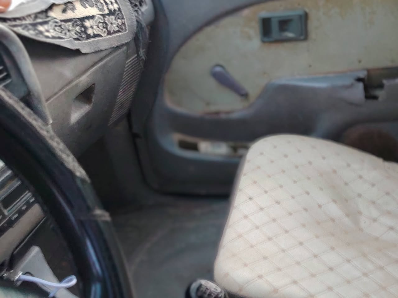 بيكم للبيع موديل 2006 رقم كركوك سنويه منتهي بل 2019، اي استفسار اتصال على الرقم ***********
