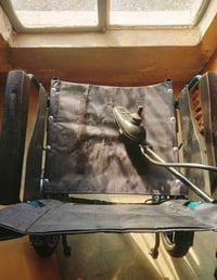 يوجد عربانه كهربائية مال معوقين جديده للبيع للاستفسار الاتصال على الرق...