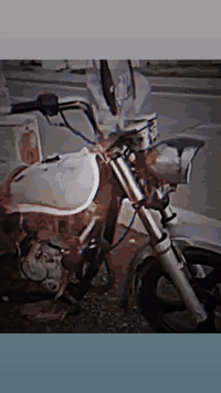 سلام عليكم ستوتة موديل 16 اوراق كاملة كهربائيات كلهة شغالة نكرة سلف مكينة خير من الله ما بيهة نضوح ***********
