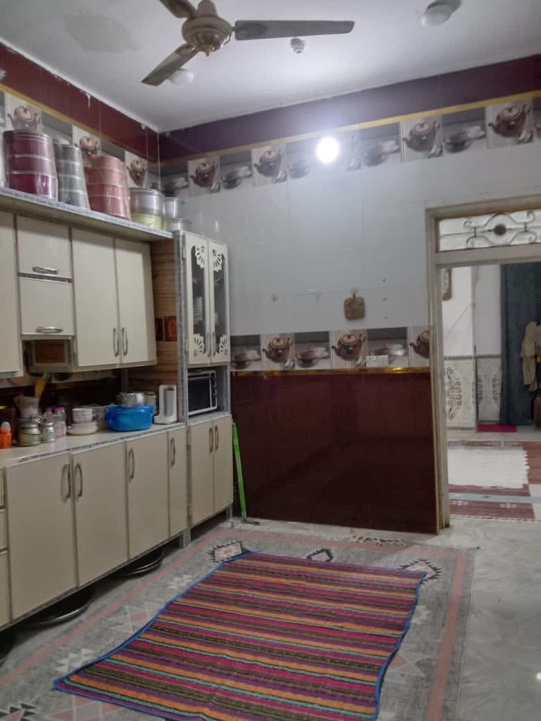 🏡 دار زراعي للبيع في الصخيين

فرصة مميزة للسكن والاستثمار 🌿
المساحة: 120 متر مربع
الموقع: منطقة الصخين بعد جسر الحولي 
يبعد عن الشارع الرئيسي حوالي 100 متر
🔹 البناء: طابوق وسقف كونكريت
🔹 يتكون من:
 • غرفة كبيرة
 • صالة
 • ديوانية
 • مطبخ
 • صحيات داخلية وخارجية
✨ البيت نظيف وجديد وجاهز للسكن
💧⚡ تتوفر جميع الخدمات (ماء، كهرباء)
🏫 قريب من المدارس
السعر ٦٠
للاستفسار والمشاهدة يرجى التواصل على الخاص أو
للمزيد اتصال 
بالأرقام التأليه 
***********
***********
للمزيد من المعلومات يمكنكم التواصل معنا 
على صفحة الفيس بوك (در الامل للعقار) 
للمزيد من العروض على الفيس بك 
https://www.facebook.com/share/184e1SZUBr/?mibextid=wwXIfr
للمزيد من العروض على حسابنا تيك توك
 www.tiktok.com/@user3133131000
للمزيد من العروض على حسابنا التيليجرام (در الامل للعقار)
https://t.me/+P7JMB2u_71k2ZWJi

للمزيد من العروض على حسابنا الواتساب (در الأمل در الامل للعقار) 
https://chat.whatsapp.com/BLYmucgy7SSGDs399o3EWD
