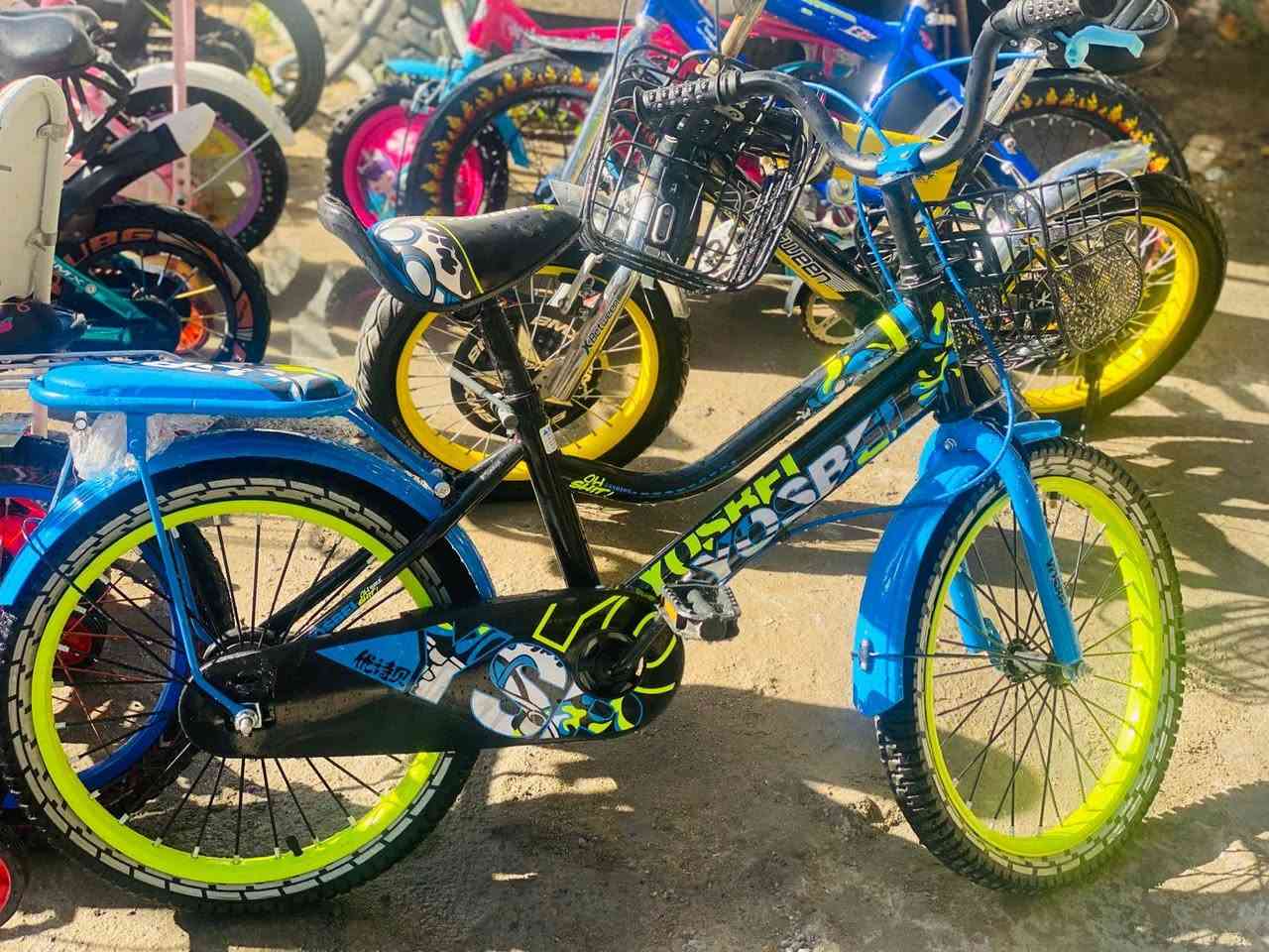 غراض باله كويتيه شرط الشغل للاستفسار التواصل ع الخاص علما العنوان منطقة الرحمانيه مقابل فرع التمار قرب مشتل الرحمن ***********
