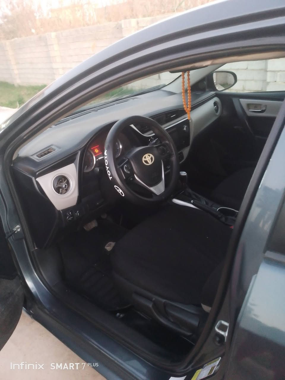 كورلا موديل 17 امريكيه بيهه تلاث قطع بارد مصبوغة حزام جماليه كير مكينه خير من الله صدر خلفي امامي جديد تخم تاير جديد السعر 115وبيهه مجال ***********3
