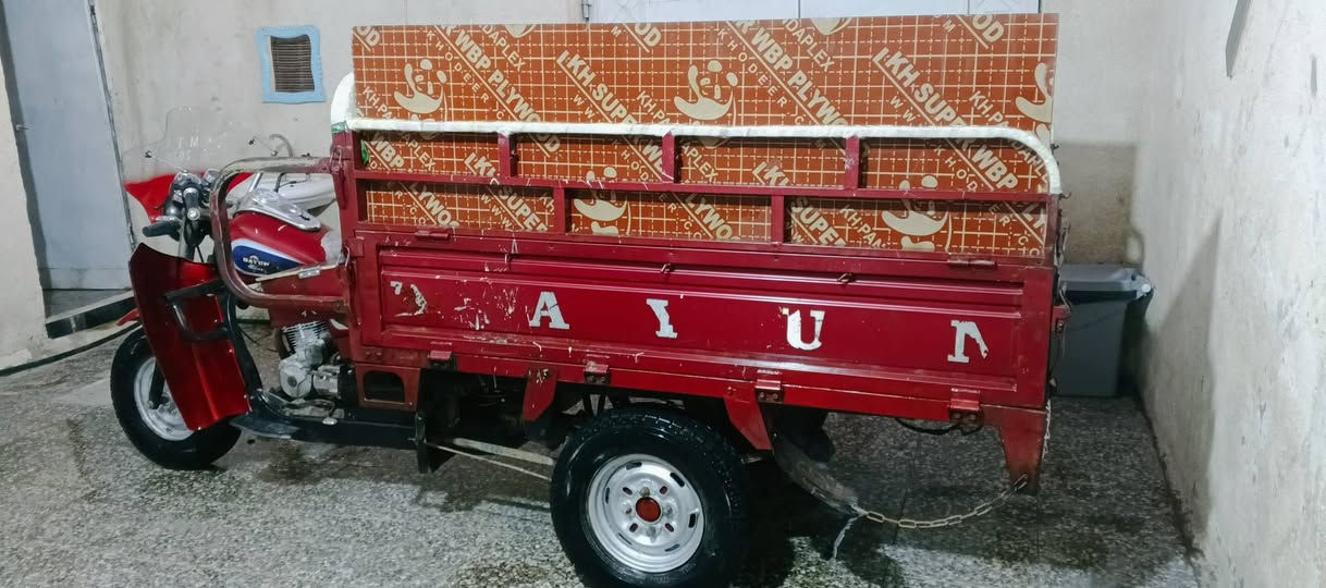 السلام عليكم ستوته دايوان موديل 2018 أوراق كامله كهربأيات شغاله سلف وهندر لايت اشاير  كله شغال مكينه 2024 بدي مغلف تخم تاير جوبلس اكسل كبس السعر 1200وبيها مجال حك الجيه العنوان بغداد السياحي مقابل حسينيه المعامل متواجد واتساب وهاذه رقمي ***********
