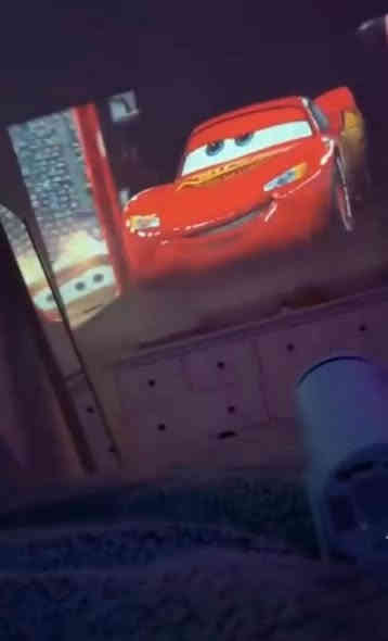 داتا شو نضيف اخو الجديد ما مستعمل هواي المواصفات بالصور موجودة كاملة السعر 65 بي مجال بسيط شراي راسلني خاص او على الرقم ***********
