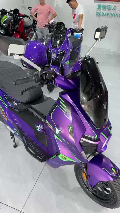 مازالت في الصدارة ‏🔥🔥
سوبر ايبو من هودي للسنة الثالثة على التوالي
تم التجربة في اجواء العراق الحارة ‏🔥🔥
بطارية ليثيوم ٧٢ فولت ٥٠ امبير
ملف 2500
بطارية فوسفات تربط على الهاتف
اطارات حجم ١٢ وبريك دسكات
انسيابية جدا بالقيادة وناعمة بالطسة
يارع بالحجز قبل ارتفاع الاسعار
السعر مليون و ٧٥٠ الف
يوجد توصيل بأجور
يوجد نظام اقساط ماستر كارد رافدين 
شاشة اعطال دجتال مثبت سرعة رماش
ساحة بيروت قرب النساجون للمفروشات 
***********
