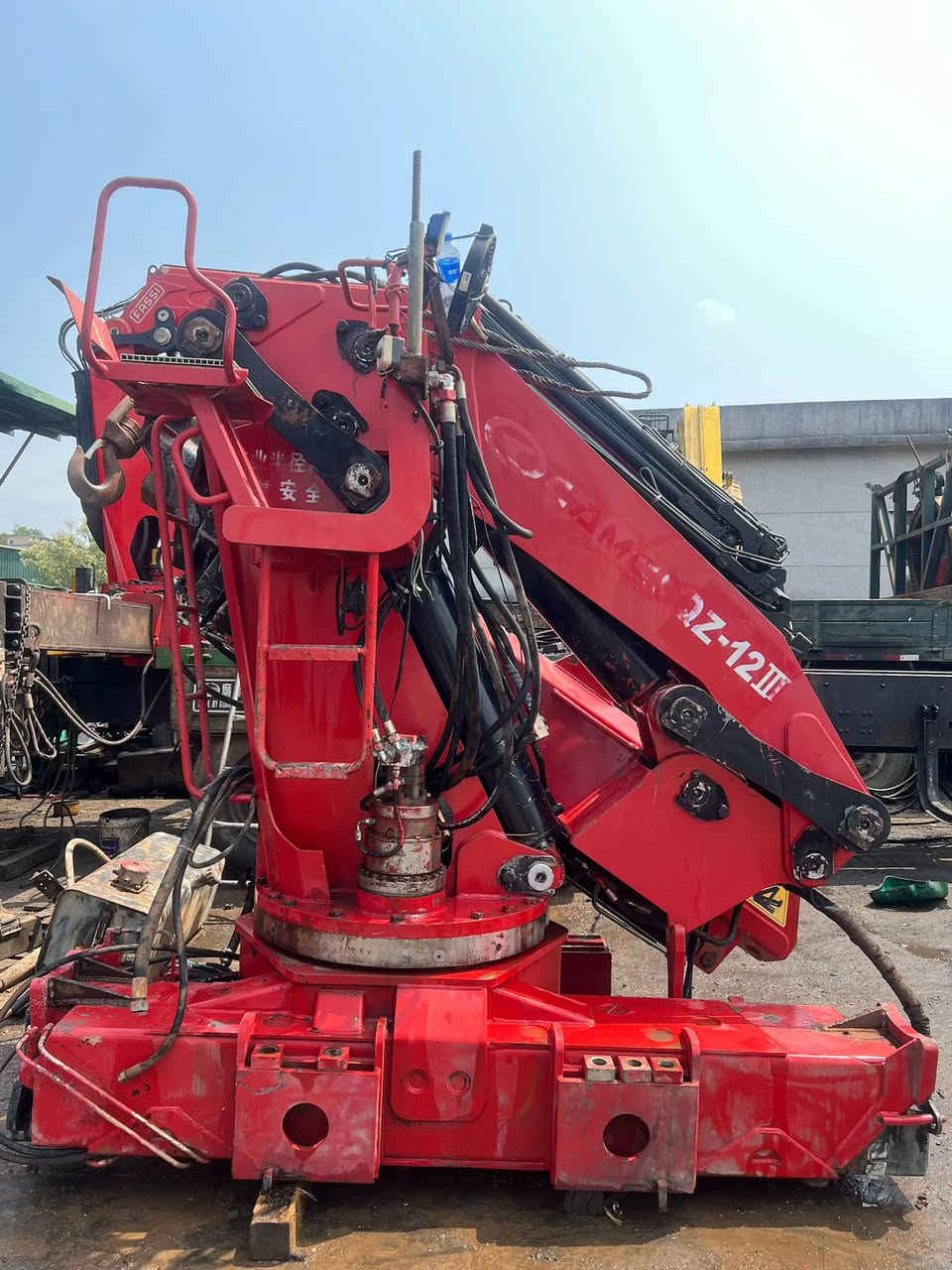 12ton CAMC SQZ-12 crane Four-section hydraulic extension, machine condition very new


**إذا كنت صاحب هذا الإعلان وتريد حذفه لأي سبب، رجاءا أرسل رسالة إلى الدعم الفني**