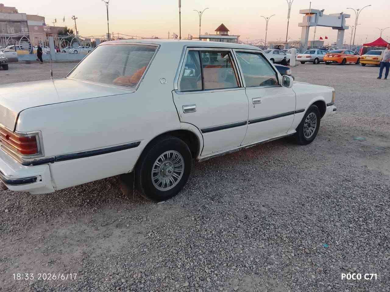 سوبر 1883
سنويه 2027
محرك 2.5
سعر 20 وبيه مجال حگ الجيه

انه مكلف بالنشر رقم راعي السياره *********** البصرة, العراق
