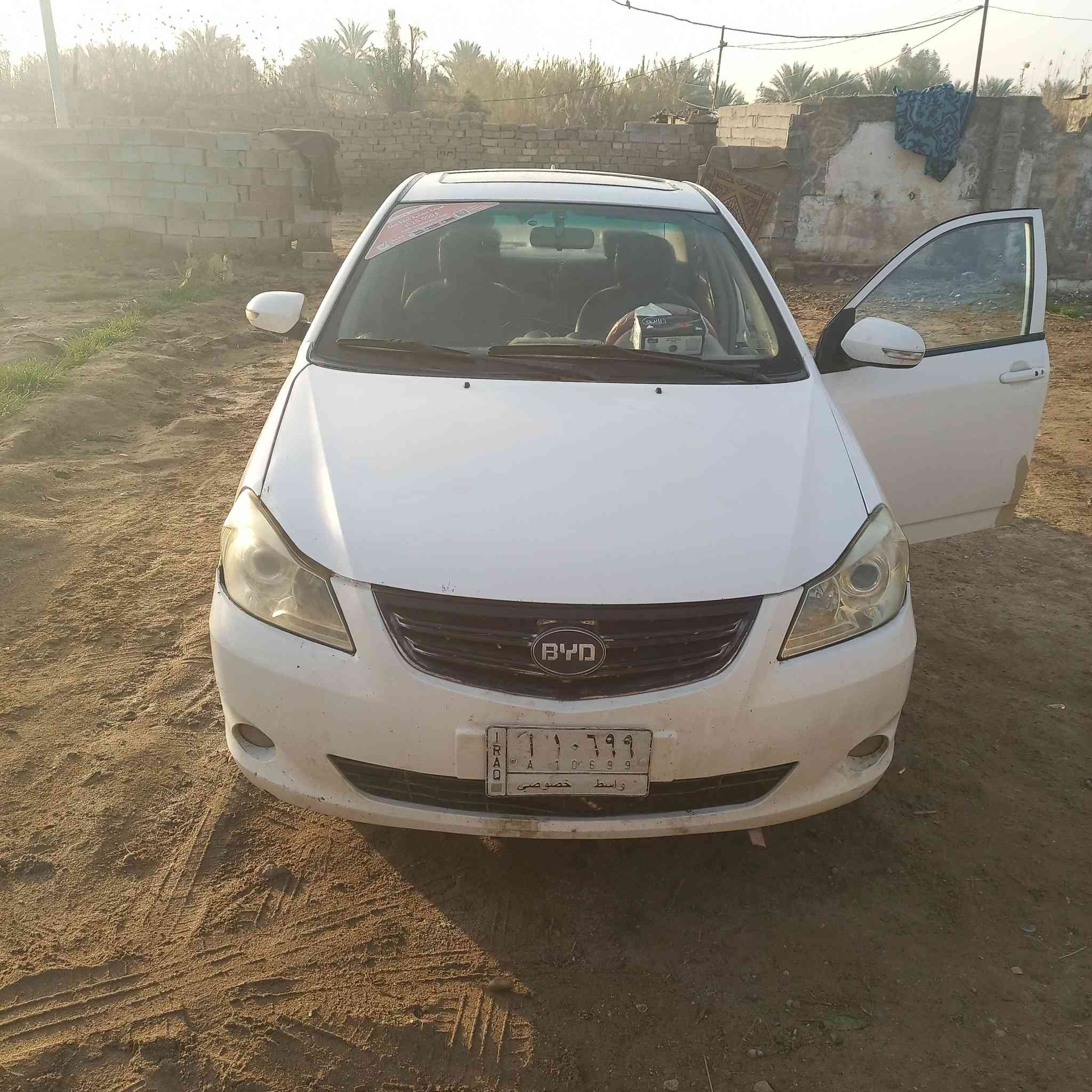 بيودي 13فوال مواصفات كير محرك مكفول اوتو سياره مكفولة ماعدي طخه بسيطة جاملغ الركب سياره مال مصرف الموصل وكاله من صاحبه الشرعي موجود سنويه ورقيه بيه لن سنويه ضايغه انا ضيغيه لعلم سياره اي شاره حجزه ماعليه سعره 33لاستفيار *********** واسط الزبيديه
