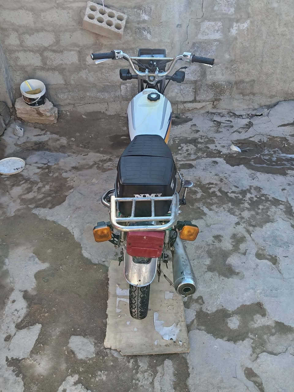 دراجه 2018
اوراق دراجه ما بيها شي شغاله وجاهزه
السعر 400 وبيها مجال مكانها ابو صخير النجف
***********
