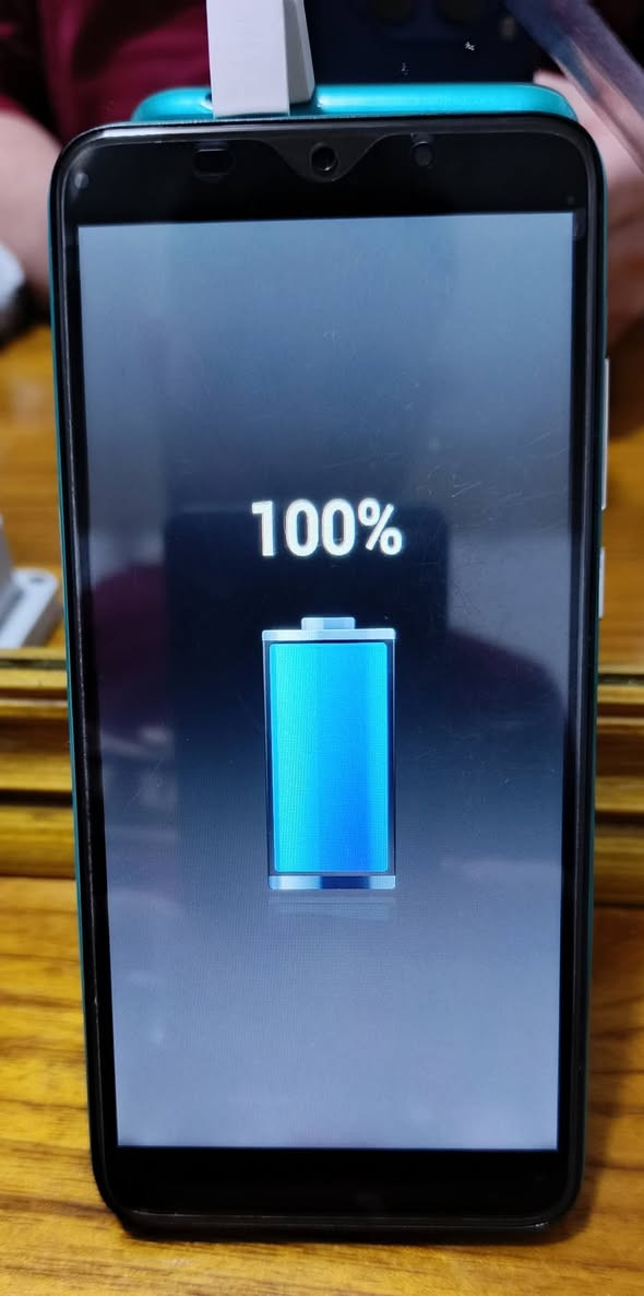 تلفون لبيع صيني بل كرتون جديد دبل سيم كرت ميموري رقم تلفوني ***********📲
