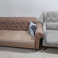 تخم قنفات عراقي ١٠ مقاعد بحالة جيدة والسعر ٤٥٠ للتواصل الاتصال على الر...