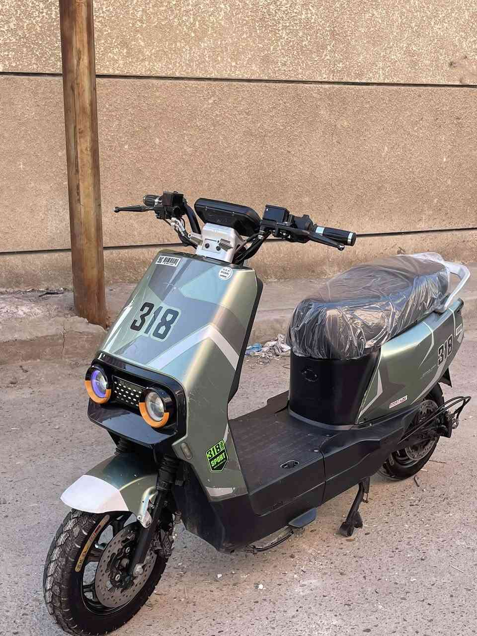 السلام عليكم دارجة 318
2025 
6 بطاريات جدد
قفل ستيرن 
انذار سرقه 
لايت عالي ناصي 
منفذ يوسبي 
السعر 420 وبيها مجال 
العنوان بغداد بلديات 
الرقم ***********
