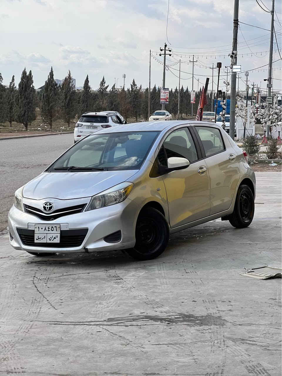 يارس ٢٠١٤ 
توندو توله پيشو پشت كه پسه بي ايرباك بي سبوغه كلينه 
بستيك سارده كوتي هه يه 
كيرو مه كينه به شه رت 
سه نه وي نويه به ناوي خومانه  
گير توماتيك جام كارباي بلوتوس تبريد گه ر مي به شه رت 
داواي 94وه ره قه و مه جال 
بو زانياري زياتر 
*********** أربيل, العراق
