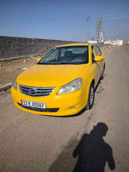 سلام عليكم بي واي دي جي 3 موديل ١٣ كير عادي مكينه شادها جديده كلج جديد سياره جاهزه رقم
نكليزي جامه جديده هزه جديده مصفره هيئه غرامات  
بيها جاملغ خلفي 
سعر ٥٢
رقم ***********
عنوان بغداد
