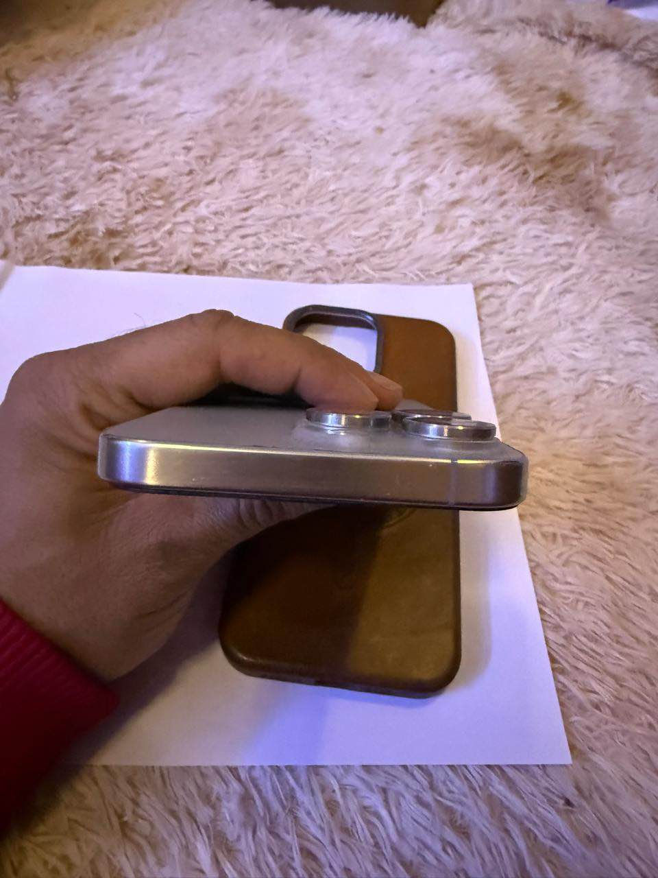 السلام عليكم جهاز ايفون 📱 15 برو ماكس 
نضيف كلش البطارية 88‎%‎ 
الذاكرة 256 مبدل شاشه وظهر والبصمة وكفت من بدلة الشاشه
الشاشة ارقه نوعيه شاد امانت الله 
السعر ب610 الف قفل 🔐 
مكاني الكاظمية 
*********** بغداد, العراق
