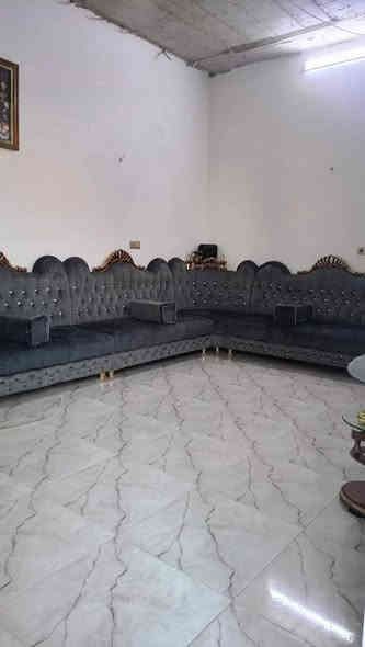 دار للبيع 

الملايين الثانية 

قرب جامع لله مافي السموات والأرض 

المساحه 146م واجهة 8 م

ط1 غرفتين نوم واستقبال وصاله ومطبخ حار وبارد وصحيات 

ط2 غرفتين نوم وصاله وصحيات 

بناء حديث 

سند زراعي قرار 25 ومستلم وصل بلدية 

خدمات كامله 

للاستفسار أكثر الاتصال على الارقام 

***********

***********
