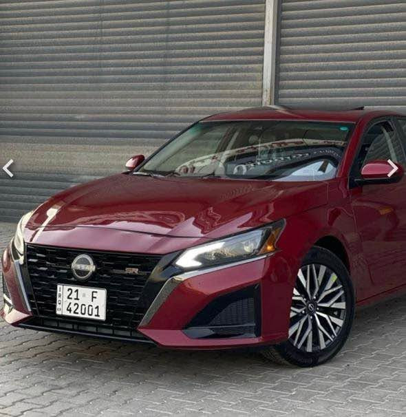 سلام عليكم 
NISSAN Sv plus و 2023  
ماشيه 42mil
سياره جديده بمعنى الكلمه
دفتر بانزين سنويه جديده
مكاني كركوك 
***********
السعر140 وبيها مجال قليل 
كلش موضح بفحص السياره سعرها اقل من سوك الشراي خابرني وتدلل كركوك, العراق
