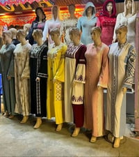 عباية قمر • ١٠٠ دستة • خامة خفيفة