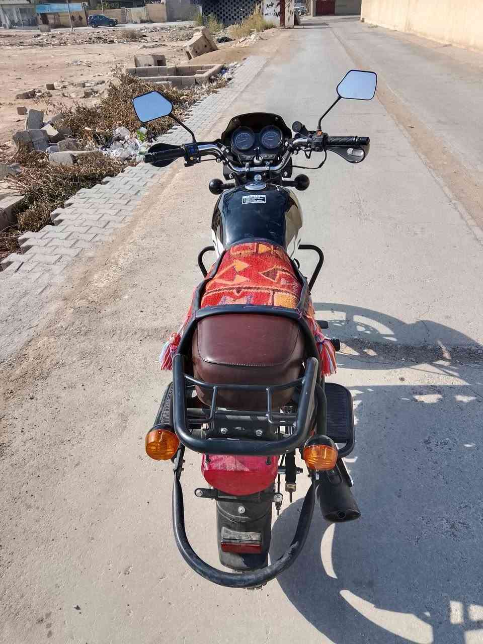 دايوان جبلي موديل 23اوراق اصليه مكفوله سعرها              مليونين وبيها مجال مكان كوت الخاجيه ماشيه 7000
ت***********
