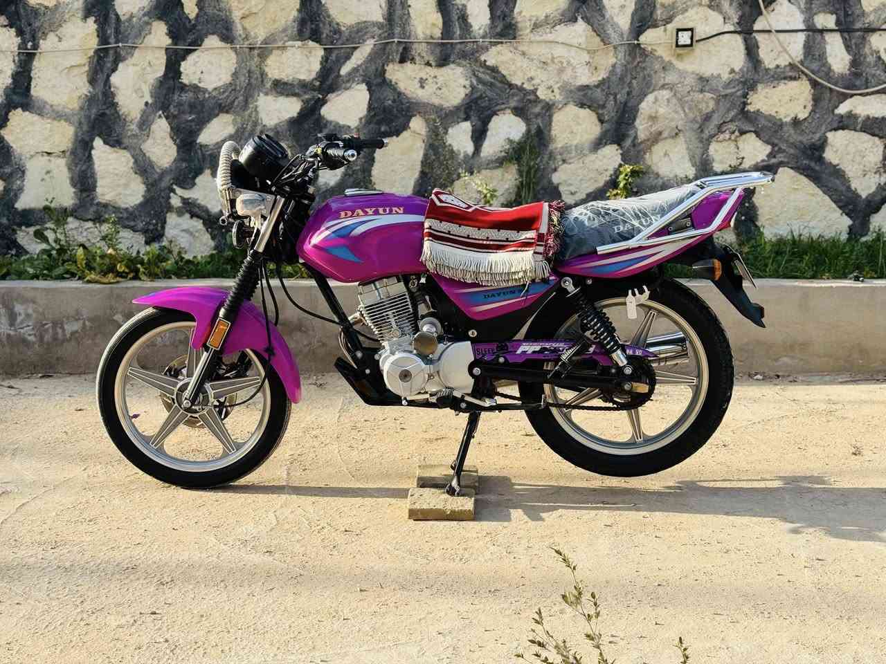 السلام عليكم دايود عضم للبيع موديل 2023 وكيل ثامر خلخال الدراجه مكفوله من كلشي النضافه شوفت علينك السعر 1750 وبيه مجال حك الجيه وأي استفسار اتصل 👈🏻 ***********
