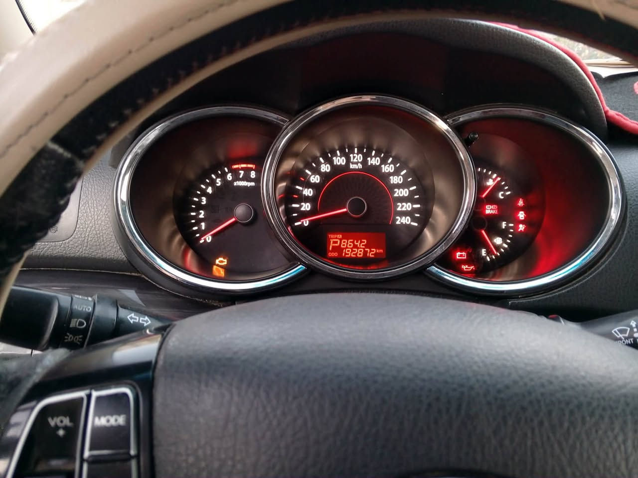 سياره سورنتو موديل2012 محرك 4سلندر سبعه راكب سيارة مابيه اي صبغ بس بارد السعر 155 وبيهه مجال للاستفسار الإتصال على هذا الرقم
***********
