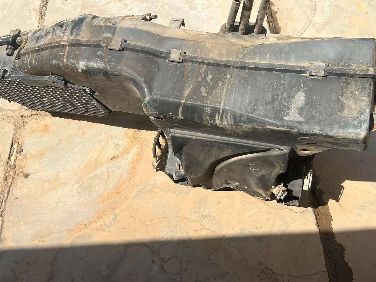 السلام عليكم غراض مارسدس رئاسي محور للبيع قيم بل يرضا الله واخذ عنون بغداد الشعب رقم ***********
