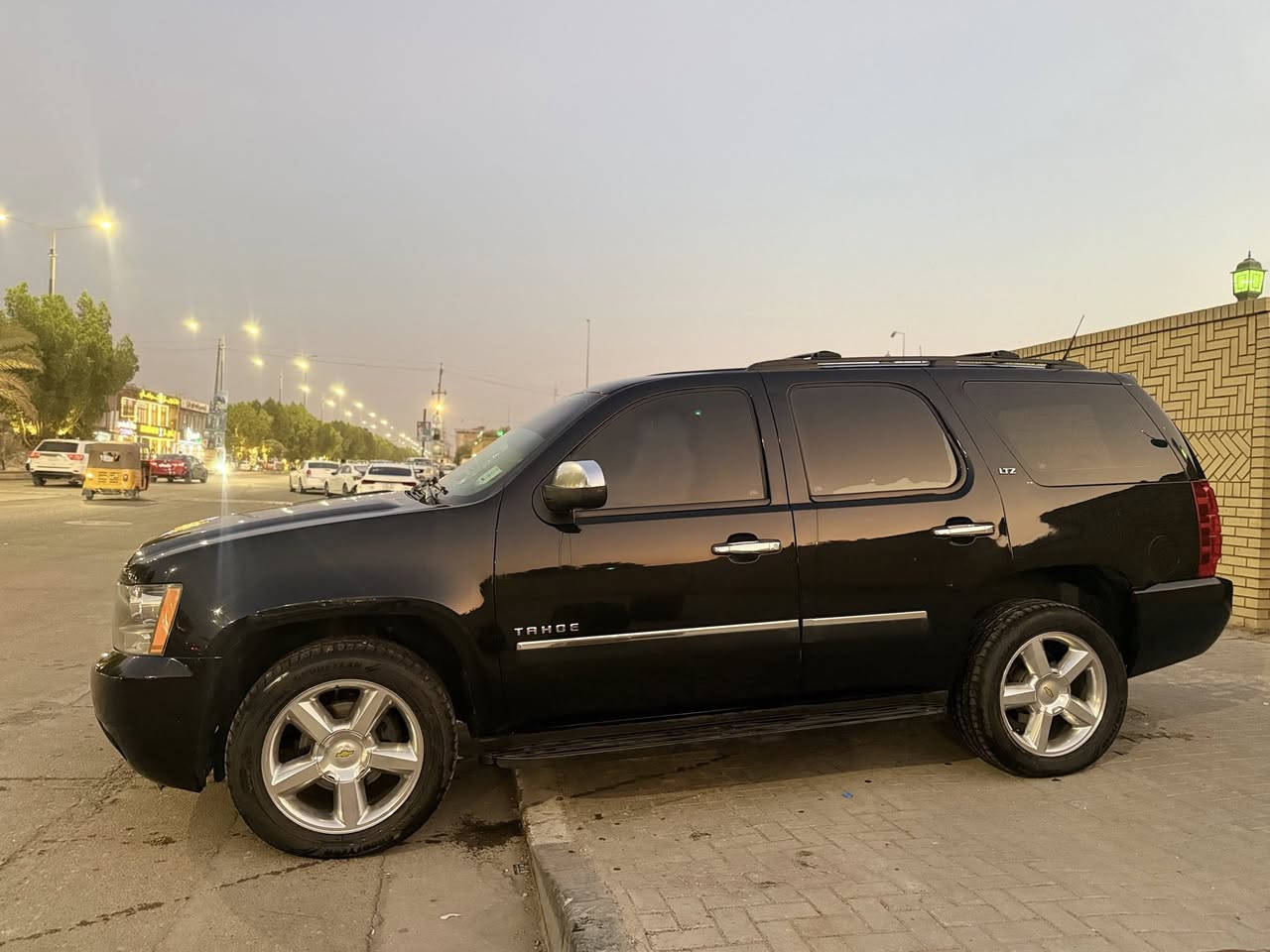 للبيع تاهو دخول جديد مديل 2012 ltz خليجي وكاله كفاله من كلشي لسياره كلش جديده مكانها بصره للاستفسار ***********
