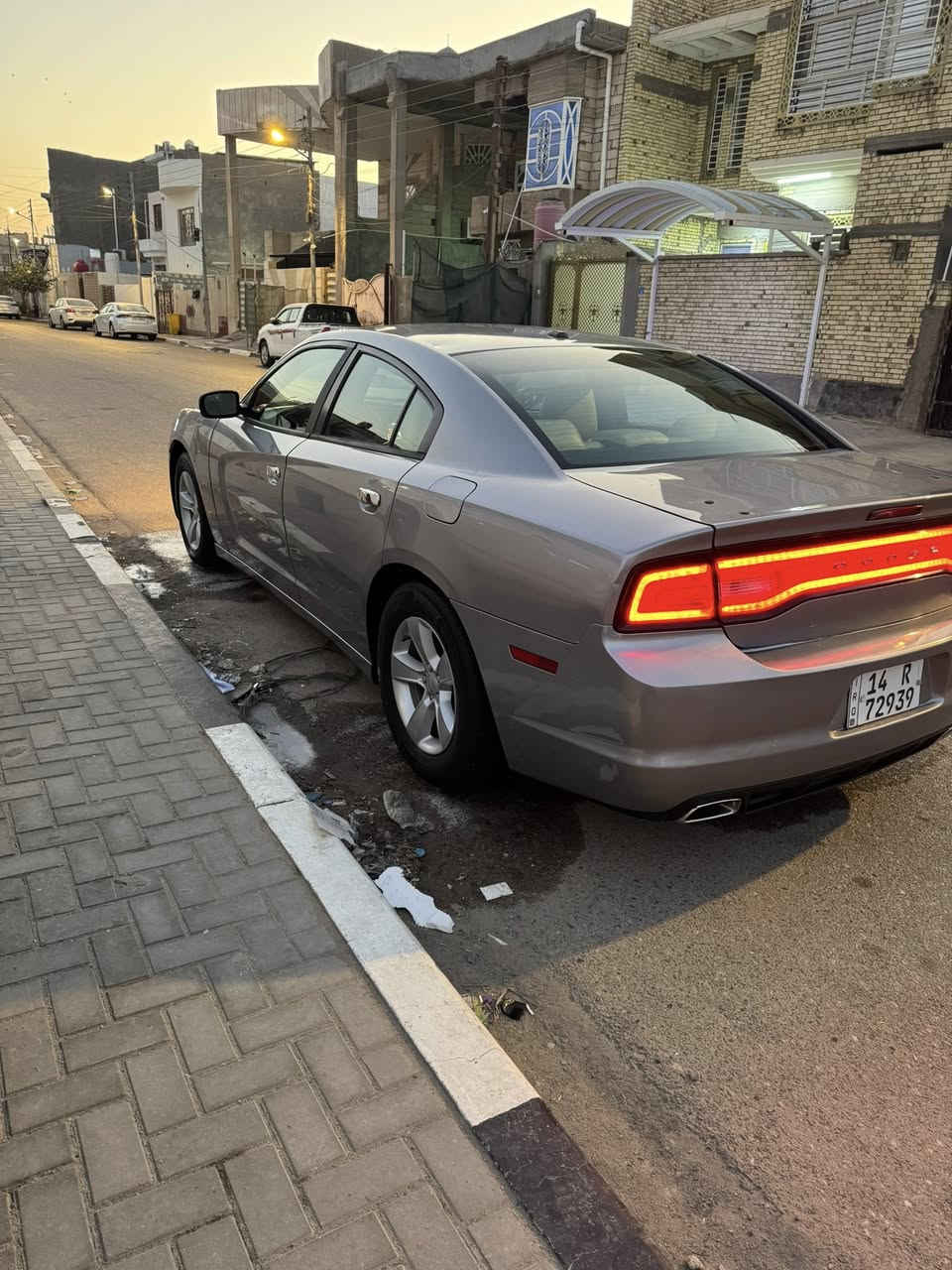 جارحر واردكندي مكفوله من الضربه بيها فقط البنيد مبدل وبيها صبغ مكانت بابين ومداكر إماميه بدون معجون صبغ فقط سياره فول مواصفات ماعده الفتحه مكينه كير حداديه تبريد تخم تاير 
سنويه جديده أنريد تحويل علما ان السياره 2013 وكانت 14 ورجعتها على موديلها الأصلي 2013 بعلم الدوله المرور والكمرك 
ونتكفل كافه الأصوليات والعيب الشرعي سعرها 145 مكاني البصره للاتصال *********** والله يرزق الي ياخذها
