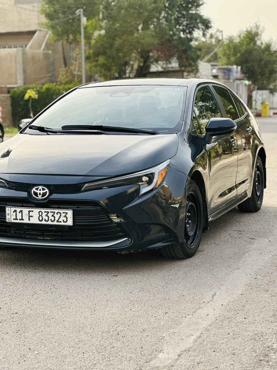 سلام عليكم كورلا هايبرد مديل 24 لون سمنتي لون مميز مواصفات السياره رادار امامي خلفي رادار بلمري تحكمات ستيرن مانع انزلاق تحديد مسار سياره هواي بيها مواصفات  السعر 135 سعر جدن مناسب التصال على *********** مكان سياره بغداد حي العامل

