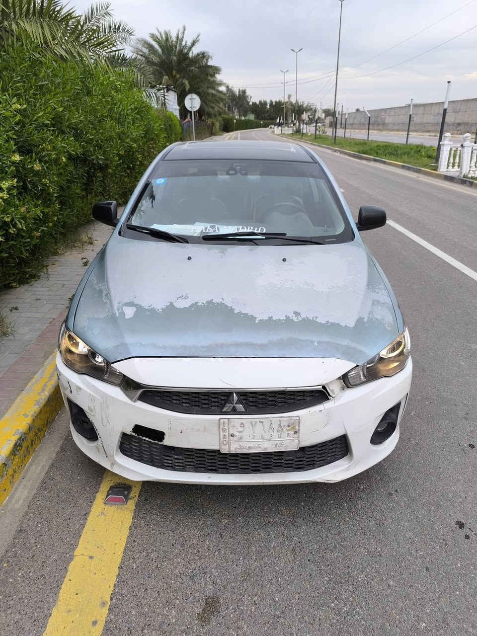 السلام عليكم شباب
للبيع قرش 2008 مكينة 2000 تنقص  فول مواصفات سلايد روف+بصمة+كشنات جلد اسود بلادي

مكان السيارة الدورة 
السعر 80
للتواصل واتساب ***********
