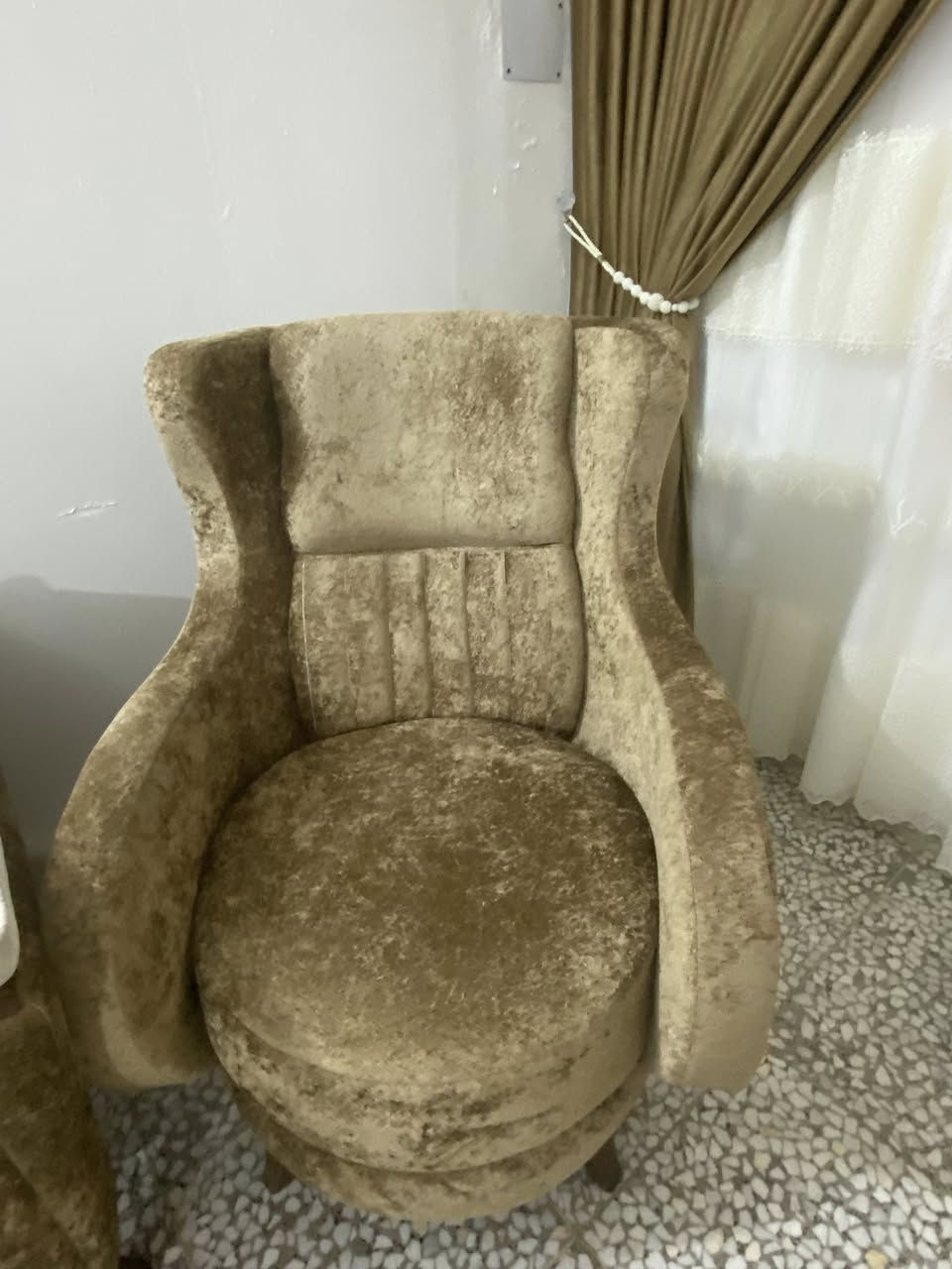 السلام عليكم تخم للبيع سبرنك جديد بي حرك بسيط مال نركيله مثل ماموضح بلصوره + مشتريه قماشه مليون و١٥٠ بي مجال بسيط الاستفسار الاتصال ع الرقم ***********
