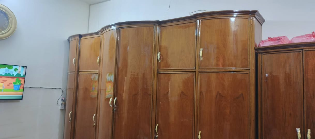 سلام عليكم غرفة نوم 6بيبان صاج داخل وخارج السعر 750 بغداد الغزالية شارع مركز


**إذا كنت صاحب هذا الإعلان وتريد حذفه لأي سبب، رجاءا أرسل رسالة إلى الدعم الفني**